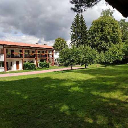 Apartamenty Wakacyjne Nad Jeziorem Juksty Mrągowo Extérieur photo