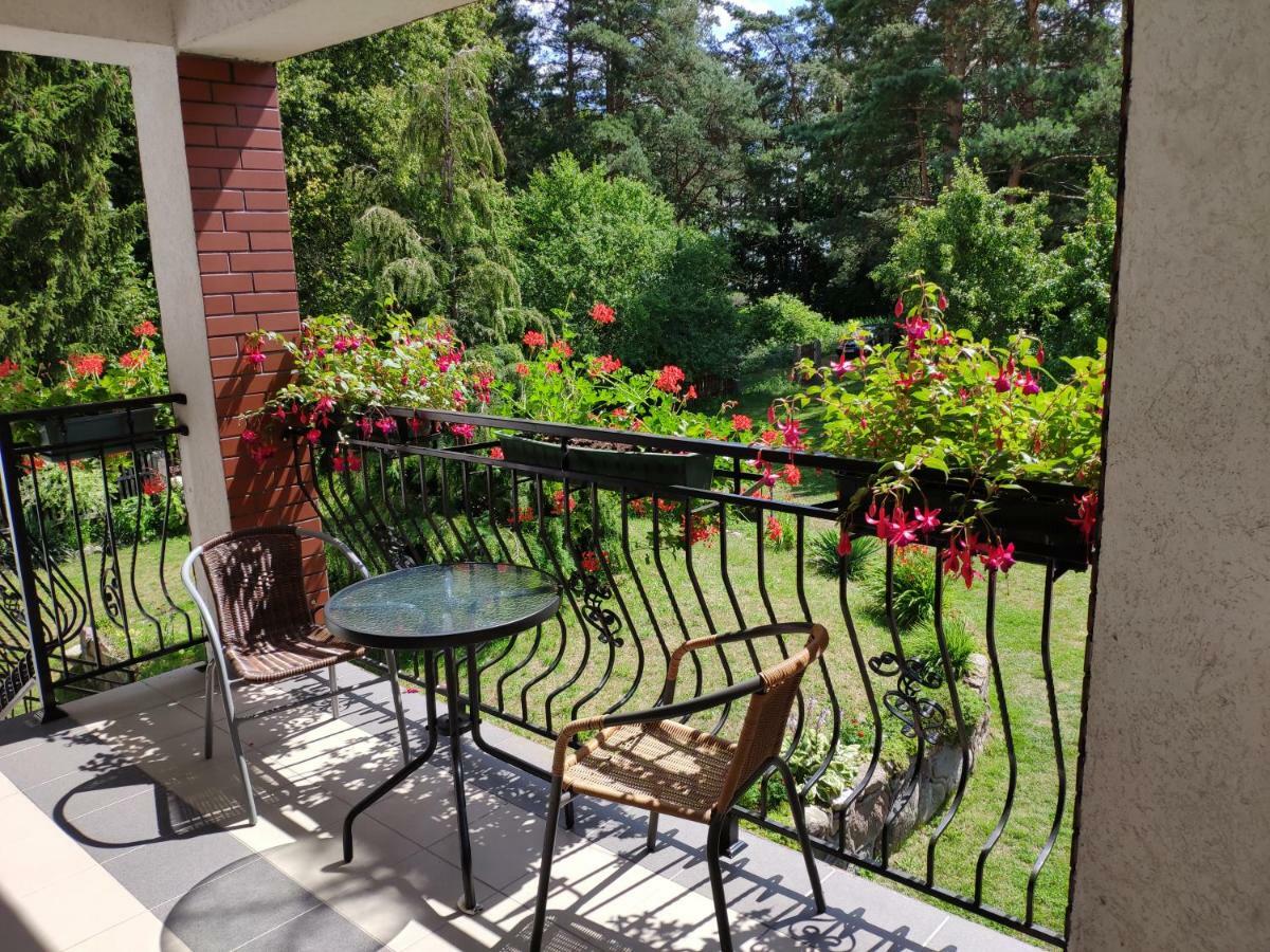 Apartamenty Wakacyjne Nad Jeziorem Juksty Mrągowo Extérieur photo